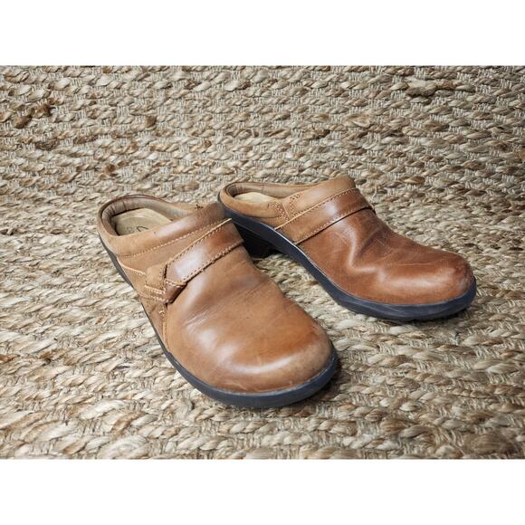 Women's Clarks Angie Mist Brown Leather Comfort Clogs Size 7 M Cushioned - Picture 4 of 11